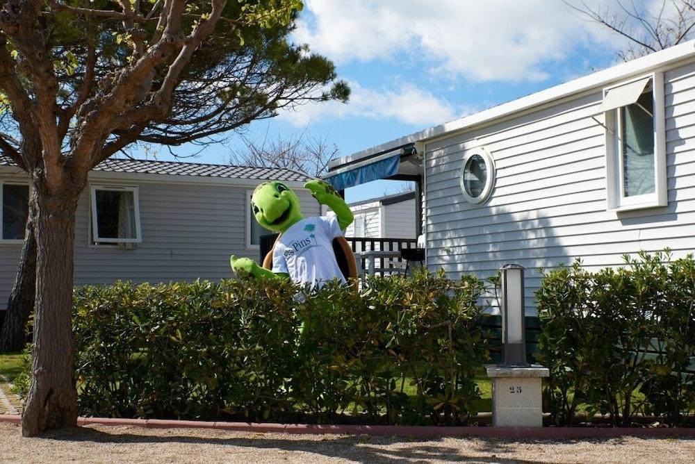 Camping Resort Els Pins Malgrat de Mar Dış mekan fotoğraf
