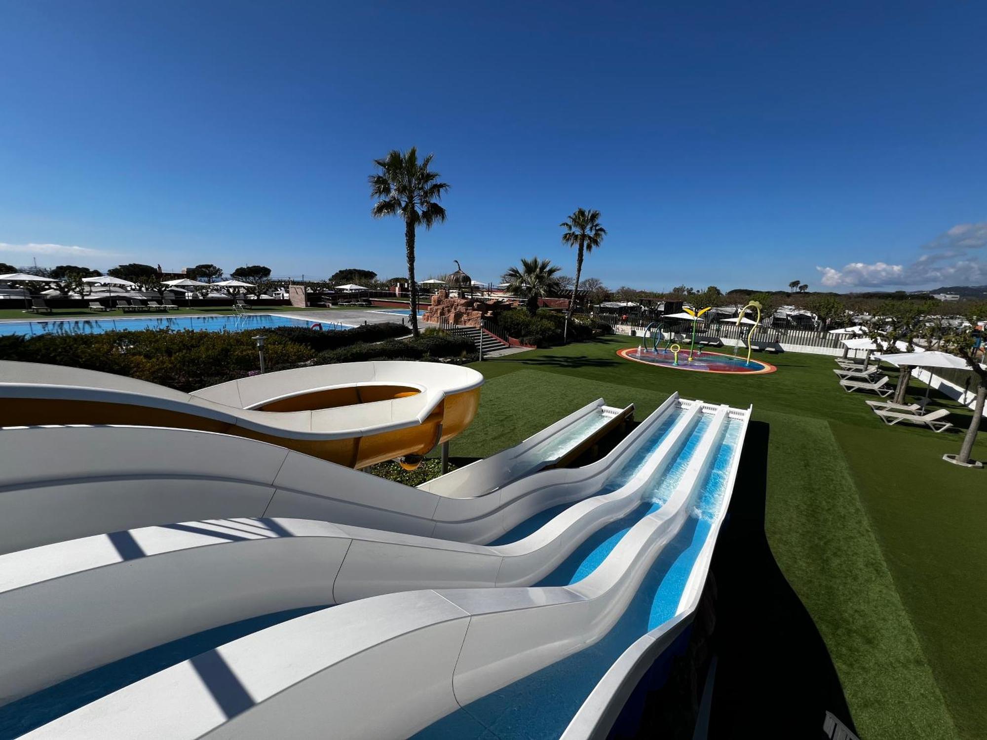 Camping Resort Els Pins Malgrat de Mar Dış mekan fotoğraf